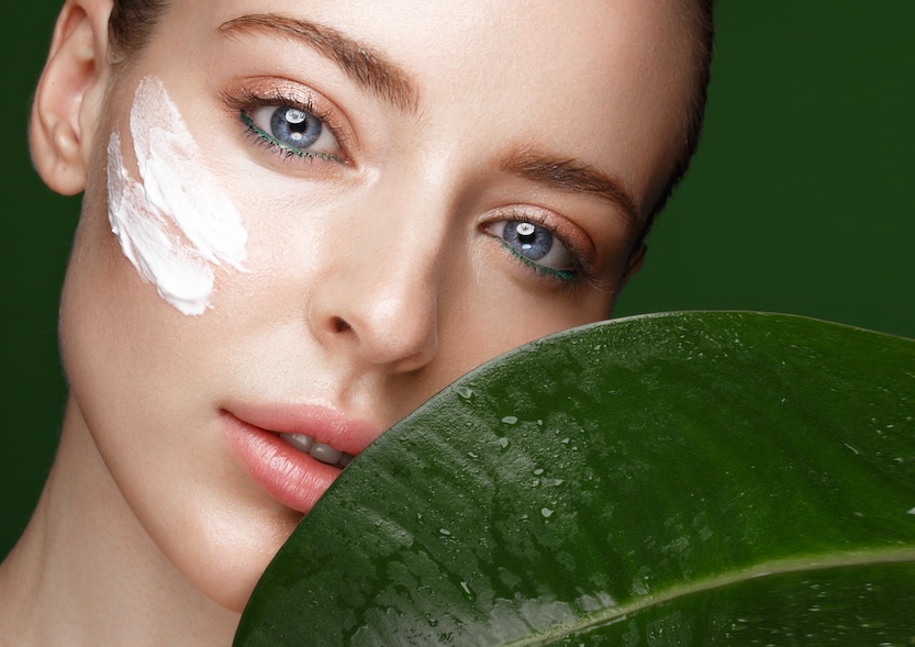 Göz Kapağı Estetiği: Genç ve Canlı Bir Bakış İçin Çözüm Blog Yazısı Görseli